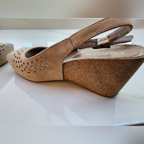 Cordani Italy Tan Suede Leather Cork Wedge size 40 US 8.5 - Picture 10 of 15